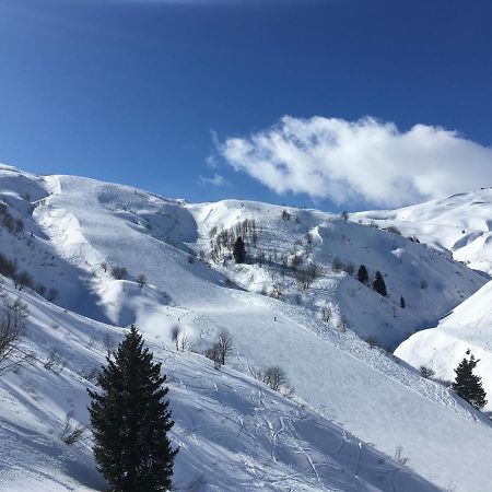 شقة Les Pierres Blanches Mont Blanc لي كونتامين مونتجوا المظهر الخارجي الصورة