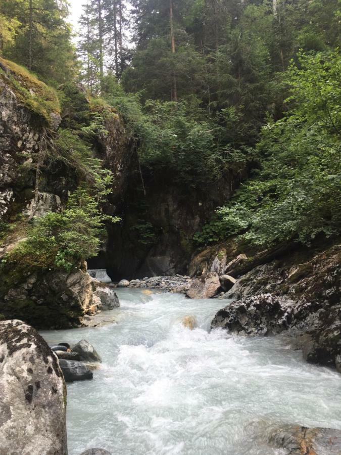 شقة Les Pierres Blanches Mont Blanc لي كونتامين مونتجوا المظهر الخارجي الصورة